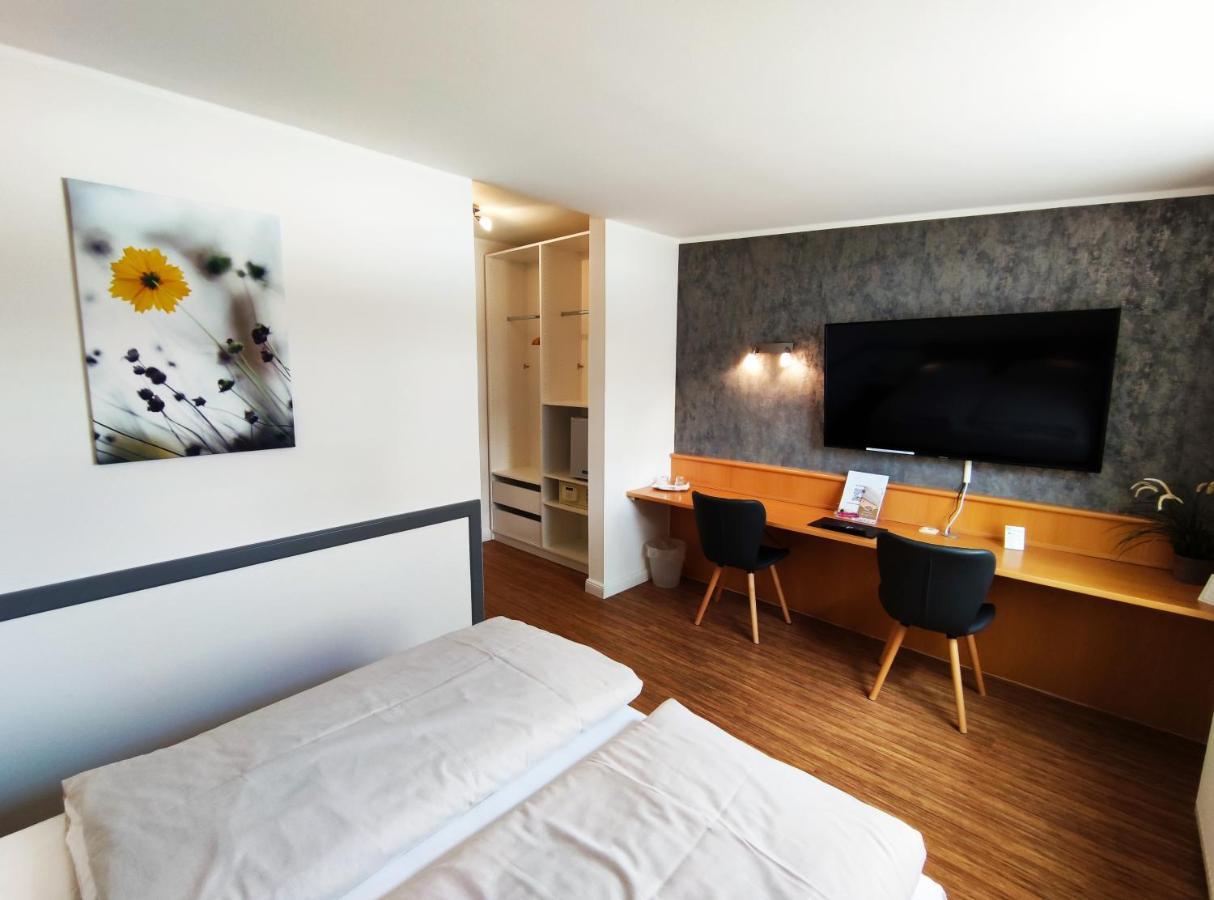 Schaefers Hotel, Self-Check-In, Cafe Und Baecker Am Hotel เวคตา ภายนอก รูปภาพ