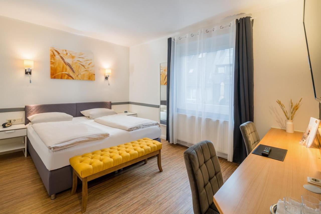 Schaefers Hotel, Self-Check-In, Cafe Und Baecker Am Hotel เวคตา ภายนอก รูปภาพ